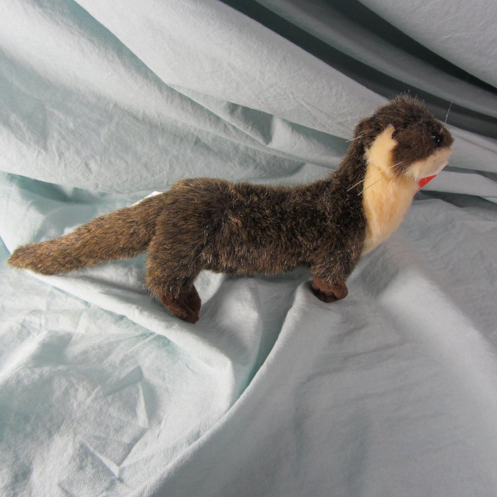 plush 2002 RIVER otter Smithsonian's Backyard NWT (w1747)
